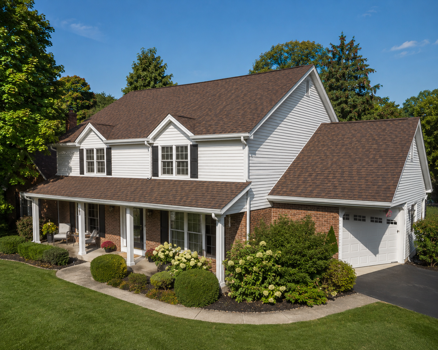 Beautifully finished residential roof on a Western New York home